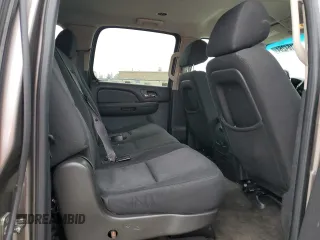 2011 GMC Yukon XL SLE with VIN 1GKS1HE00BR384801, listed as a Copart auction lot 87164264 with 210,809 mi miles and Clean Title. Bid and sale history available at carsss.com. Image 10.
