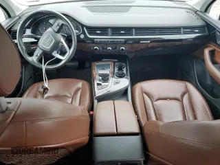2018 Audi Q7 Premium Plus z VIN WA1LAAF71JD026440, wystawiony jako Copart lot #65244445 z przebiegiem Nie podano mil oraz Czysty tytuł • Clean title. Historia ofert i sprzedaży dostępna na DreamBid. Obrazek 8.