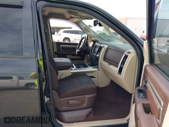 2015 Ram 1500 Lone Star z VIN 1C6RR6LT5FS663624, wystawiony jako IAAI lot #42070156 z przebiegiem 157 583 mil mil oraz . Historia ofert i sprzedaży dostępna na DreamBid. Obrazek 5.