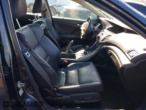 2011 Acura TSX Technology z VIN JH4CW2H69BC001325, wystawiony jako IAAI lot #41672714 z przebiegiem Nie podano mil oraz . Historia ofert i sprzedaży dostępna na DreamBid. Obrazek 5.