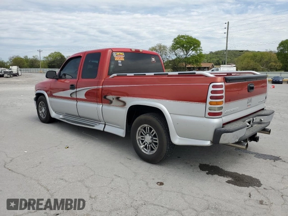 2000 Chevrolet Silverado 1500 LS with VIN 2GCEC19T4Y1323841, listed as a Copart auction lot 53665575 with 170,812 mi miles and Clean Title. Bid and sale history available at carsss.com. Image 2.