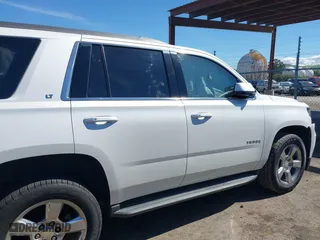 2017 Chevrolet Tahoe LT with VIN 1GNSCBKC4HR358185, listed as a IAAI auction lot 41831657 with 81,139 mi miles. Bid and sale history available at carsss.com. Image 13.
