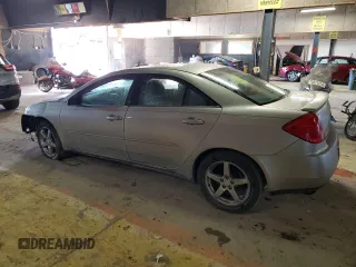 2008 Pontiac G6 with VIN 1G2ZG57N184128838, listed as a Copart auction lot 42411025 with 164,801 mi miles and Salvage Title. Bid and sale history available at carsss.com. Image 2.
