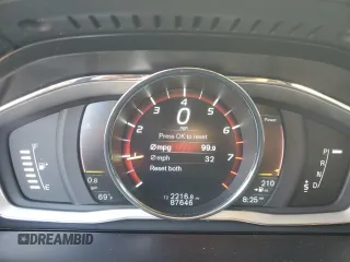2015 Volvo XC60 T6 Drive-E Platinum с VIN YV449MDM1F2698480, выставлен на аукционе Copart как лот 74591294 с пробегом 87 646 миль миль и На запчасти • Non repairable. История ставок и продаж доступна на DreamBid. Изображение 9.