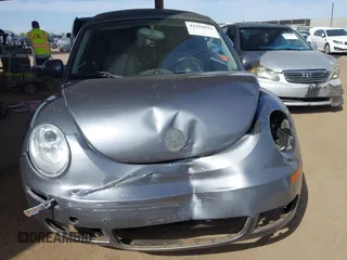 2006 Volkswagen Beetle with VIN 3VWRF31Y56M327282, listed as a IAAI auction lot 42359912 with 77,294 mi miles and . Bid and sale history available at DreamBid. Image 6.