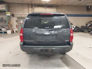 2010 Chevrolet Suburban LT with VIN 1GNUKJE36AR139025, listed as a IAAI auction lot 41311327 with 201,955 mi miles. Bid and sale history available at carsss.com. Image 16.