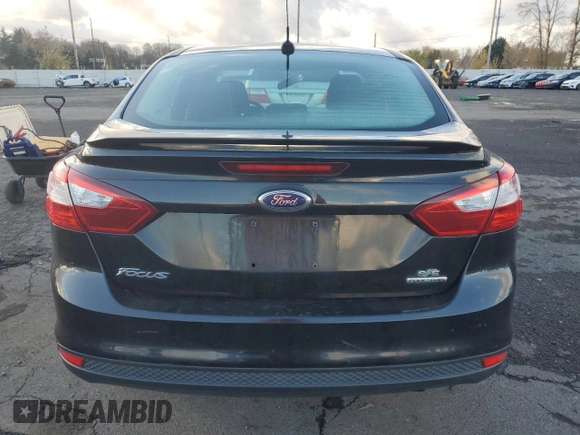 2013 Ford Focus SE with VIN 1FADP3F24DL314090, listed as a Copart auction lot 80636494 with 136,706 mi miles and Salvage Title. Bid and sale history available at carsss.com. Image 6.