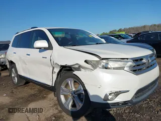 2012 Toyota Highlander Limited with VIN 5TDYK3EHXCS066361, listed as a IAAI auction lot 41479998 with 161,592 mi miles and . Bid and sale history available at DreamBid. Image 6.