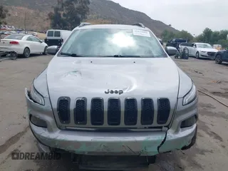 2018 Jeep Cherokee Latitude Tech Connect с VIN 1C4PJLCB2JD540423, выставлен на аукционе IAAI как лот 42159808 с пробегом 186 962 миль миль и . История ставок и продаж доступна на DreamBid. Изображение 12.