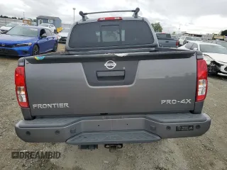2020 Nissan Frontier SV z VIN 1N6ED0EB0LN720696, wystawiony jako Copart lot #52133055 z przebiegiem 39 047 mil mil oraz Szkoda całkowita • Salvage title. Historia ofert i sprzedaży dostępna na DreamBid. Obrazek 6.