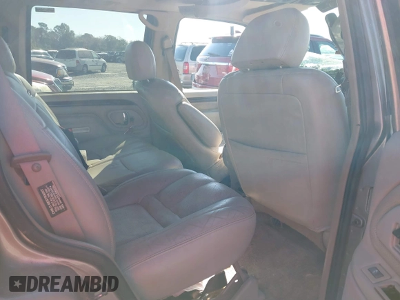 2000 Cadillac Escalade with VIN 1GYEK63R7YR216717, listed as a IAAI auction lot 40438885 with 223,033 mi miles and . Bid and sale history available at DreamBid. Image 8.