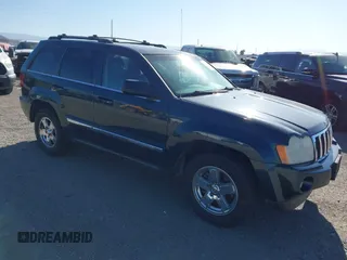 2006 Jeep Grand Cherokee Limited with VIN 1J4HR58246C102513, listed as a IAAI auction lot 42551293 with 120,985 mi miles and . Bid and sale history available at DreamBid. Image 1.
