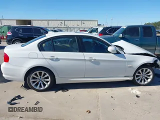 2011 BMW 3 Series 328i xDrive with VIN WBAPK7C50BA970837, listed as a IAAI auction lot 41224747 with 152,125 mi miles. Bid and sale history available at carsss.com. Image 14.