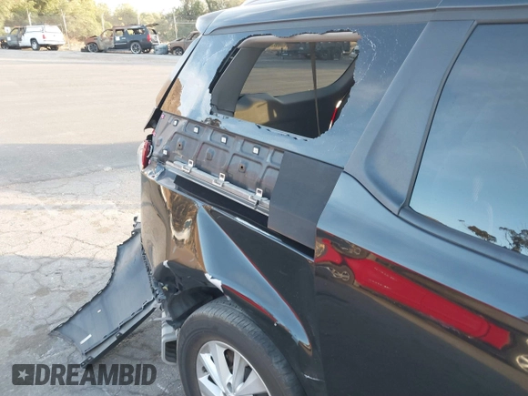 2016 Kia Sedona LX with VIN KNDMB5C11G6178083, listed as a IAAI auction lot 41405857 with 170,334 mi miles. Bid and sale history available at carsss.com. Image 13.