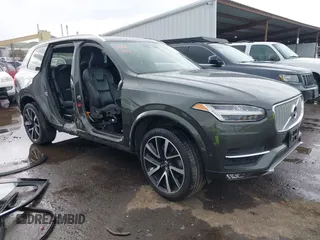 2018 Volvo XC90 Inscription with VIN YV4A22PL1J1206740, listed as a IAAI auction lot 41460275 with 80,868 mi miles. Bid and sale history available at carsss.com. Image 1.