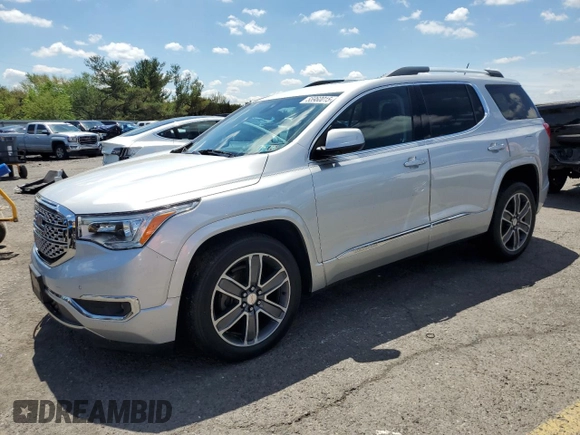 2018 GMC Acadia Denali z VIN 1GKKNXLS8JZ108156, wystawiony jako Copart lot #55960015 z przebiegiem 59 611 mil mil oraz Szkoda całkowita • Salvage title. Historia ofert i sprzedaży dostępna na DreamBid. Obrazek 1.