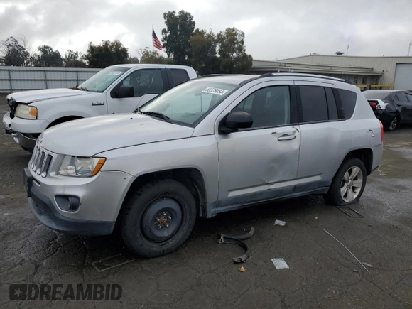 2011 Jeep Compass with VIN 1J4NT1FA3BD176632, listed as a Copart auction lot 85525484 with 112,160 mi miles and Clean Title. Bid and sale history available at carsss.com. Image 1.