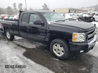 2011 Chevrolet Silverado 1500 LT with VIN 1GCRKSE06BZ193579, listed as a Copart auction lot 44763445 with 149,934 mi miles and Salvage Title. Bid and sale history available at DreamBid. Image 4.