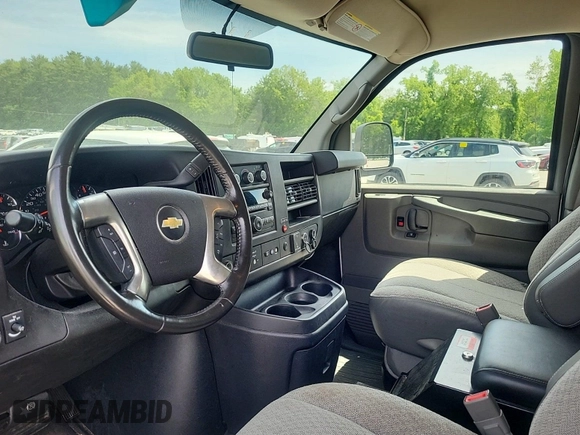2015 Chevrolet Express Cargo with VIN 1GCWGFCF9F1167047, listed as a IAAI auction lot 42666478 with 169,647 mi miles and . Bid and sale history available at DreamBid. Image 24.