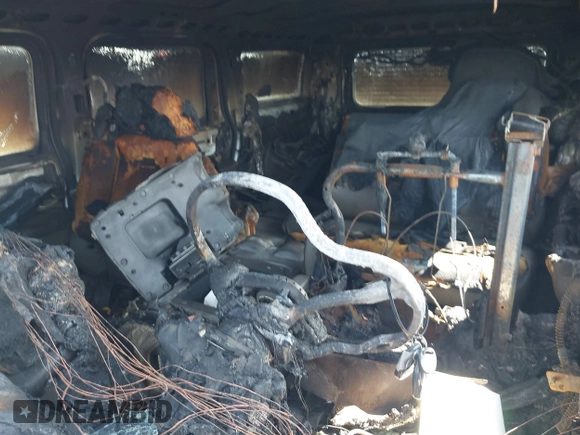 2003 Hummer H2 z VIN 5GRGN23U13H132778, wystawiony jako IAAI lot #41985070 z przebiegiem Nie podano mil oraz . Historia ofert i sprzedaży dostępna na DreamBid. Obrazek 6.