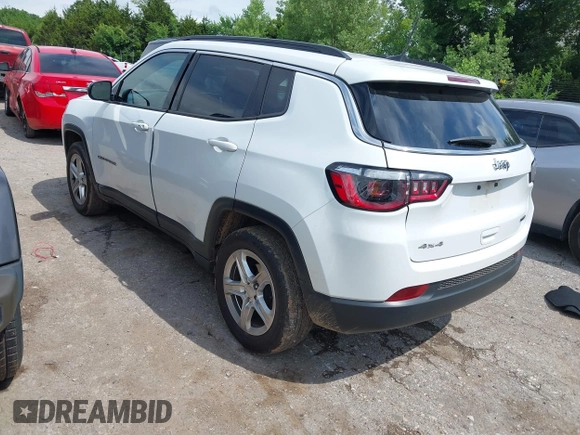 2023 Jeep Compass Latitude с VIN 3C4NJDBN5PT514975, выставлен на аукционе IAAI как лот 42470040 с пробегом 88 313 миль миль и . История ставок и продаж доступна на DreamBid. Изображение 3.