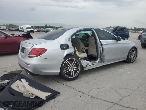 2020 Mercedes-Benz E 450 with VIN W1KZF6JB5LA842314, listed as a Copart auction lot 54440385 with 40,233 mi miles and Salvage Title. Bid and sale history available at DreamBid. Image 3.