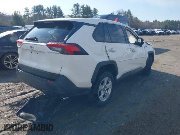 2019 Toyota RAV4 XLE with VIN JTMP1RFVXKD014440, listed as a IAAI auction lot 41877070 with 1 mi miles. Bid and sale history available at carsss.com. Image 4.