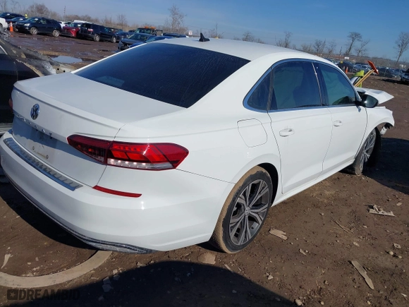 2021 Volkswagen Passat 2.0T SE with VIN 1VWSA7A30MC017762, listed as a IAAI auction lot 41518104 with 88,017 mi miles. Bid and sale history available at carsss.com. Image 4.