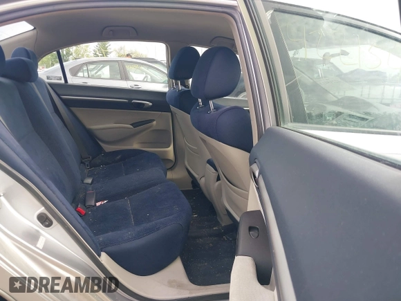 2007 Honda Civic with VIN JHMFA36267S028464, listed as a IAAI auction lot 42215413 with 121,682 mi miles and . Bid and sale history available at DreamBid. Image 8.