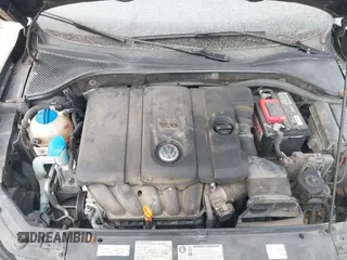 2012 Volkswagen Passat SE с VIN 1VWBH7A32CC075642, выставлен на аукционе IAAI как лот 41800570 с пробегом 187 180 миль миль и . История ставок и продаж доступна на DreamBid. Изображение 10.