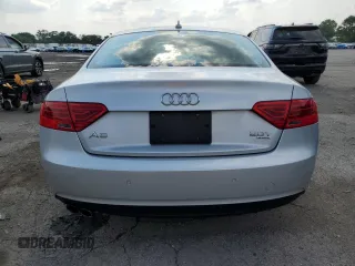 2013 Audi A5 Premium Plus z VIN WAULFAFR0DA019829, wystawiony jako Copart lot #58875375 z przebiegiem 61 911 mil mil oraz Czysty tytuł • Clean title. Historia ofert i sprzedaży dostępna na DreamBid. Obrazek 6.