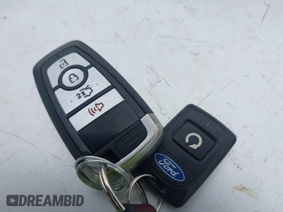 2018 Ford Fusion SE с VIN 3FA6P0H72JR282771, выставлен на аукционе IAAI как лот 42296531 с пробегом 104 070 миль миль и . История ставок и продаж доступна на DreamBid. Изображение 11.