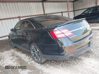 2016 Ford Taurus SHO z VIN 1FAHP2KT4GG140903, wystawiony jako IAAI lot #42415173 z przebiegiem 141 392 mil mil oraz . Historia ofert i sprzedaży dostępna na DreamBid. Obrazek 3.