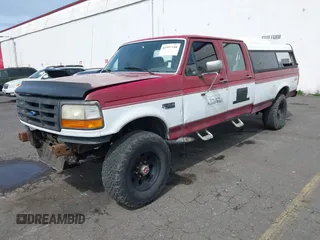 1993 Ford F-350 with VIN 2FTJW36GXPCA51694, listed as a IAAI auction lot 41997240 with Not Provided miles and . Bid and sale history available at DreamBid. Image 2.