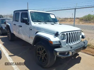2023 Jeep Gladiator Overland z VIN 1C6HJTFG5PL523116, wystawiony jako IAAI lot #42031287 z przebiegiem Nie podano mil oraz . Historia ofert i sprzedaży dostępna na DreamBid. Obrazek 1.