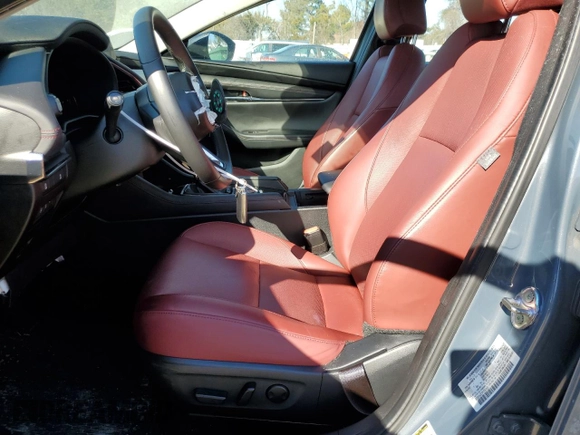 2023 Mazda 3 S Preferred with VIN 3MZBPACM3PM352289, listed as a Copart auction lot 46270905 with 20,832 mi miles and Salvage Title. Bid and sale history available at DreamBid. Image 7.