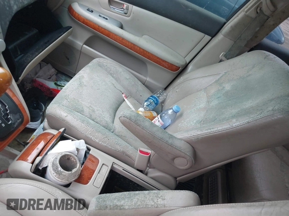 2008 Lexus RX 400h with VIN JTJHW31U882058665, listed as a IAAI auction lot 41795890 with 240,631 mi miles and . Bid and sale history available at DreamBid. Image 13.