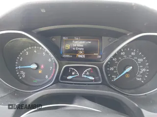 2016 Ford Focus SE with VIN 1FADP3F20GL329898, listed as a IAAI auction lot 42844995 with 20,485 mi miles and . Bid and sale history available at DreamBid. Image 7.