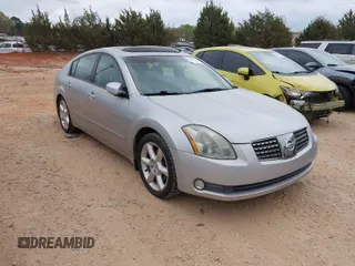 2004 Nissan Maxima SE with VIN 1N4BA41E74C869440, listed as a IAAI auction lot 41886525 with 130,327 mi miles. Bid and sale history available at carsss.com. Image 1.