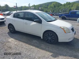 2008 Nissan Sentra S z VIN 3N1AB61EX8L696248, wystawiony jako IAAI lot #42722685 z przebiegiem Nie podano mil oraz . Historia ofert i sprzedaży dostępna na DreamBid. Obrazek 1.