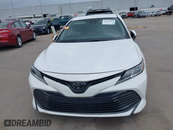 2020 Toyota Camry LE with VIN 4T1C11AK3LU361294, listed as a IAAI auction lot 41915072 with 107,682 mi miles. Bid and sale history available at carsss.com. Image 13.