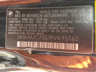 2009 BMW 1 Series 135i with VIN WBAUC73519VK95762, listed as a Copart auction lot 49636375 with 89,890 mi miles and Salvage title. Bid and sale history available at DreamBid. Image 14.