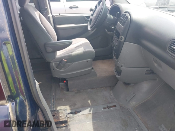 2006 Dodge Grand Caravan SE with VIN 1D4GP24R46B616721, listed as a IAAI auction lot 42543304 with 180,001 mi miles and . Bid and sale history available at DreamBid. Image 5.