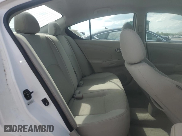 2015 Nissan Versa SV with VIN 3N1CN7AP6FL842374, listed as a Copart auction lot 52933955 with 31,231 mi miles and Salvage Title. Bid and sale history available at carsss.com. Image 10.