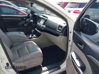 2019 Toyota Highlander Limited with VIN 5TDDZRFH5KS958544, listed as a IAAI auction lot 42094765 with 110,364 mi miles and . Bid and sale history available at DreamBid. Image 5.