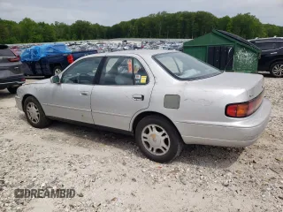 1993 Toyota Camry z VIN 4T1VK13EXPU097316, wystawiony jako Copart lot #58642935 z przebiegiem 81 760 mil mil oraz Czysty tytuł • Clean title. Historia ofert i sprzedaży dostępna na DreamBid. Obrazek 2.