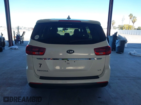 2021 Kia Sedona LX with VIN KNDMB5C15M6669588, listed as a IAAI auction lot 41757129 with 14,738 mi miles. Bid and sale history available at carsss.com. Image 16.