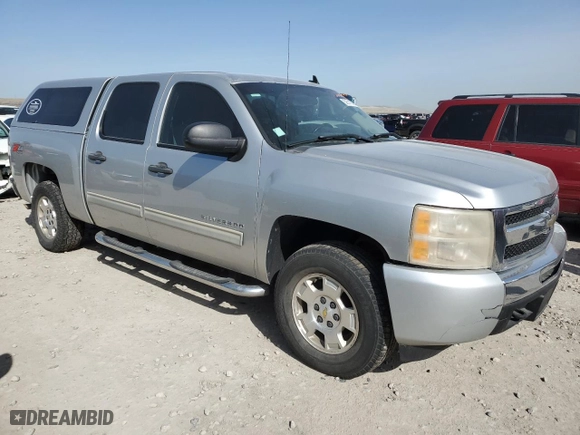 2010 Chevrolet Silverado 1500 LT with VIN 3GCRKSE31AG106566, listed as a Copart auction lot 52511295 with 250,445 mi miles and Clean Title. Bid and sale history available at carsss.com. Image 4.