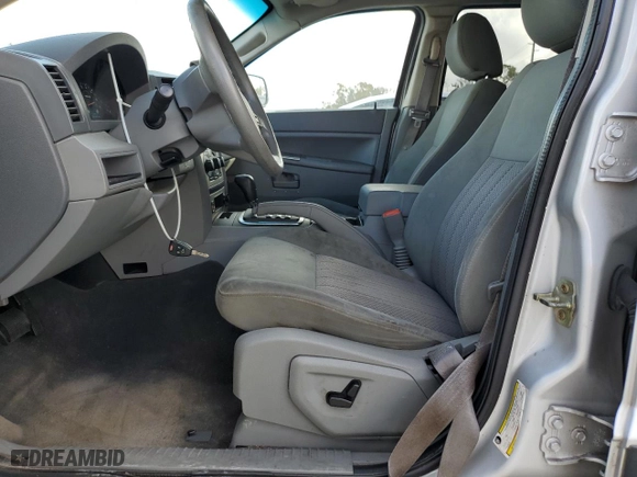 2005 Jeep Grand Cherokee Laredo with VIN 1J4GS48K55C641845, listed as a Copart auction lot 85144244 with 178,031 mi miles and Salvage Title. Bid and sale history available at carsss.com. Image 7.