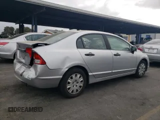2010 Honda Civic z VIN 19XFA1E39AE028789, wystawiony jako Copart lot #71501844 z przebiegiem 136 429 mil mil oraz Szkoda całkowita • Salvage title. Historia ofert i sprzedaży dostępna na DreamBid. Obrazek 3.